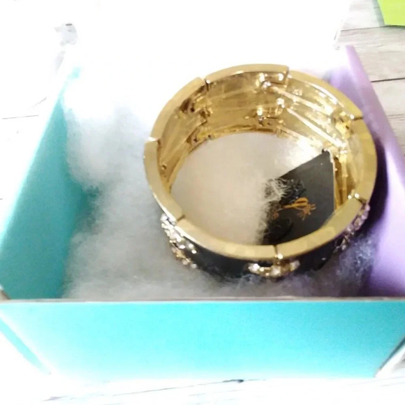 Black & Gold Tone Glam Stretch Bracelet - Picture 8 of 8